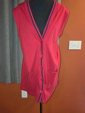 Priorities Red Sleeveless Button Front Long Cardigan Sweater Vest